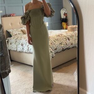PRETTYLITTLETHING Sage green woven pleated corset Off-Shoulder maxi Dress siz 6